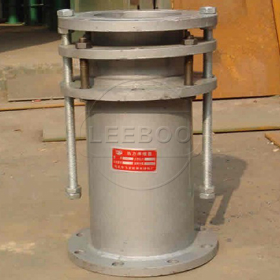 鑫利熱力<a href=http://www.m-d-n.com target=_blank class=infotextkey>伸縮器</a>用于蒸汽和熱水管線上