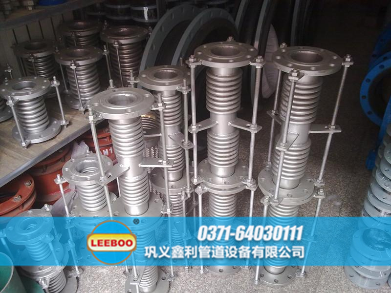 山東省濰坊市諸城市雙波<a href=http://www.m-d-n.com target=_blank class=infotextkey>補償器</a>